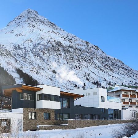 Alpenresidenz Ballunspitze - Kinderhotel Galtuer Exterior photo