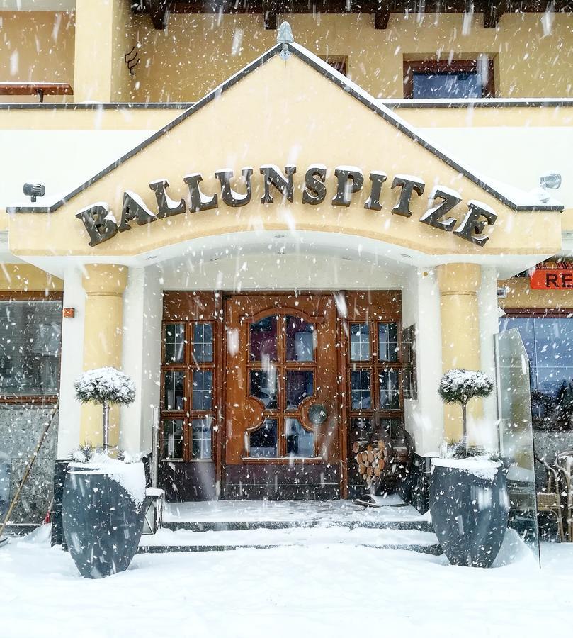 Alpenresidenz Ballunspitze - Kinderhotel Galtuer Exterior photo